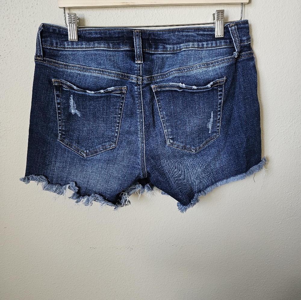 Silver Jean Co. SUKI Short 30x4 - Picture 5 of 6